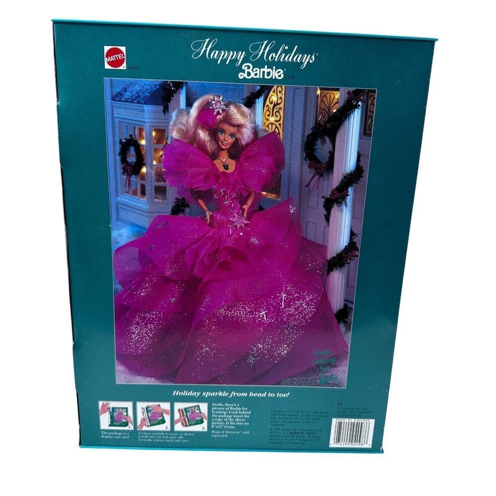 Barbie - Happy Holidays Special Edition Doll (14123) - Picture 2 of 2
